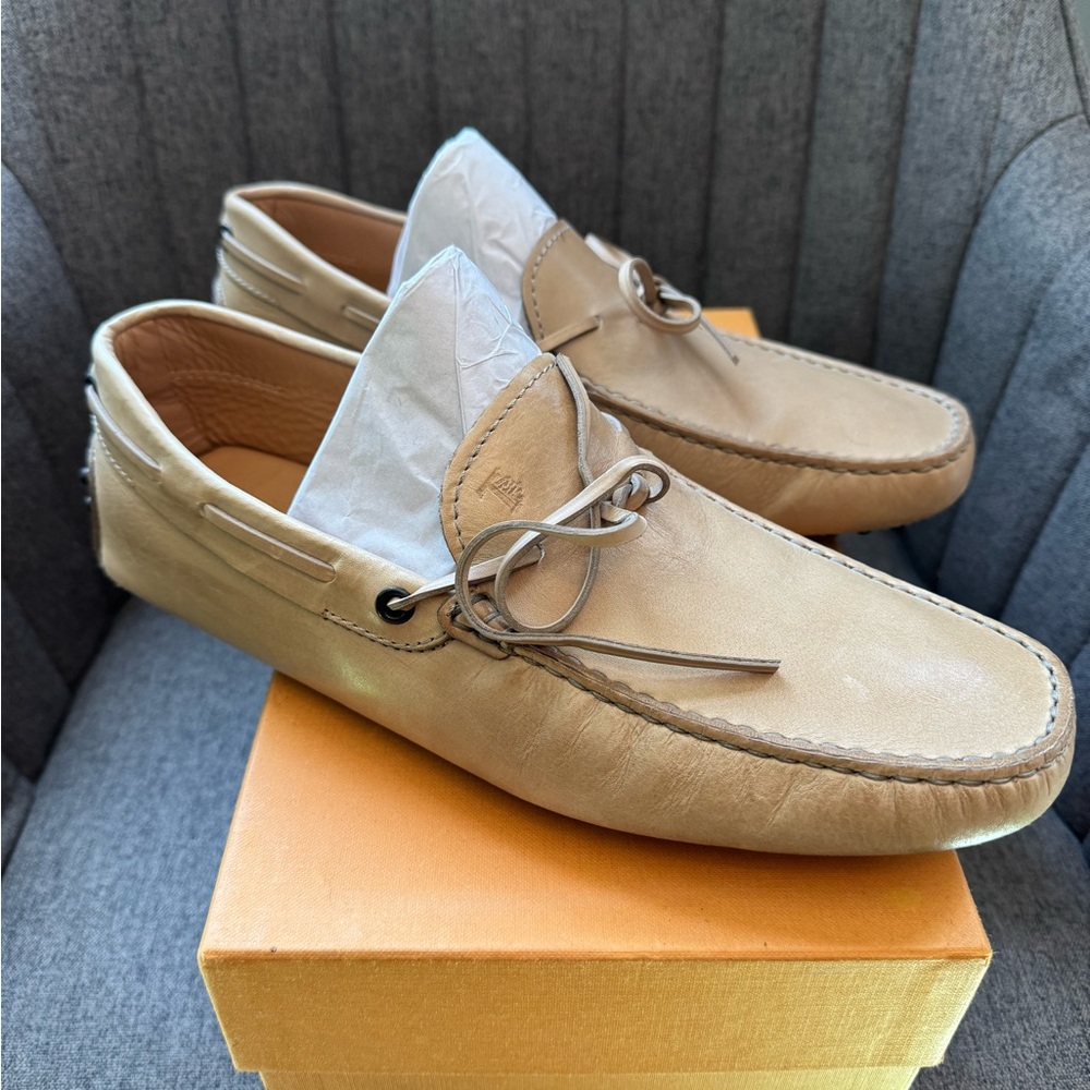 Men's Tan Leather Loafers Like New size 9 9.5